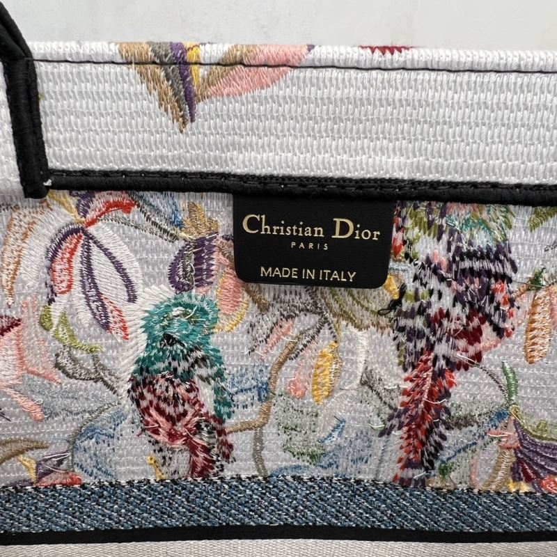 Christian Dior Shopping Bags